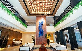 Elijah Hotel