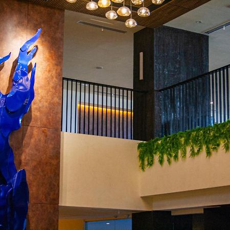 Elijah Hotel Dasmarinas Exterior photo