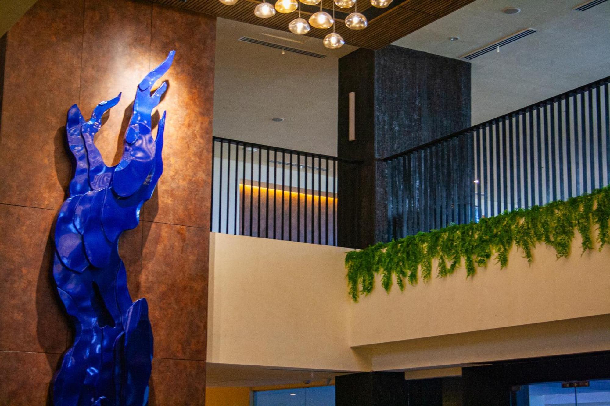 Elijah Hotel Dasmarinas Exterior photo